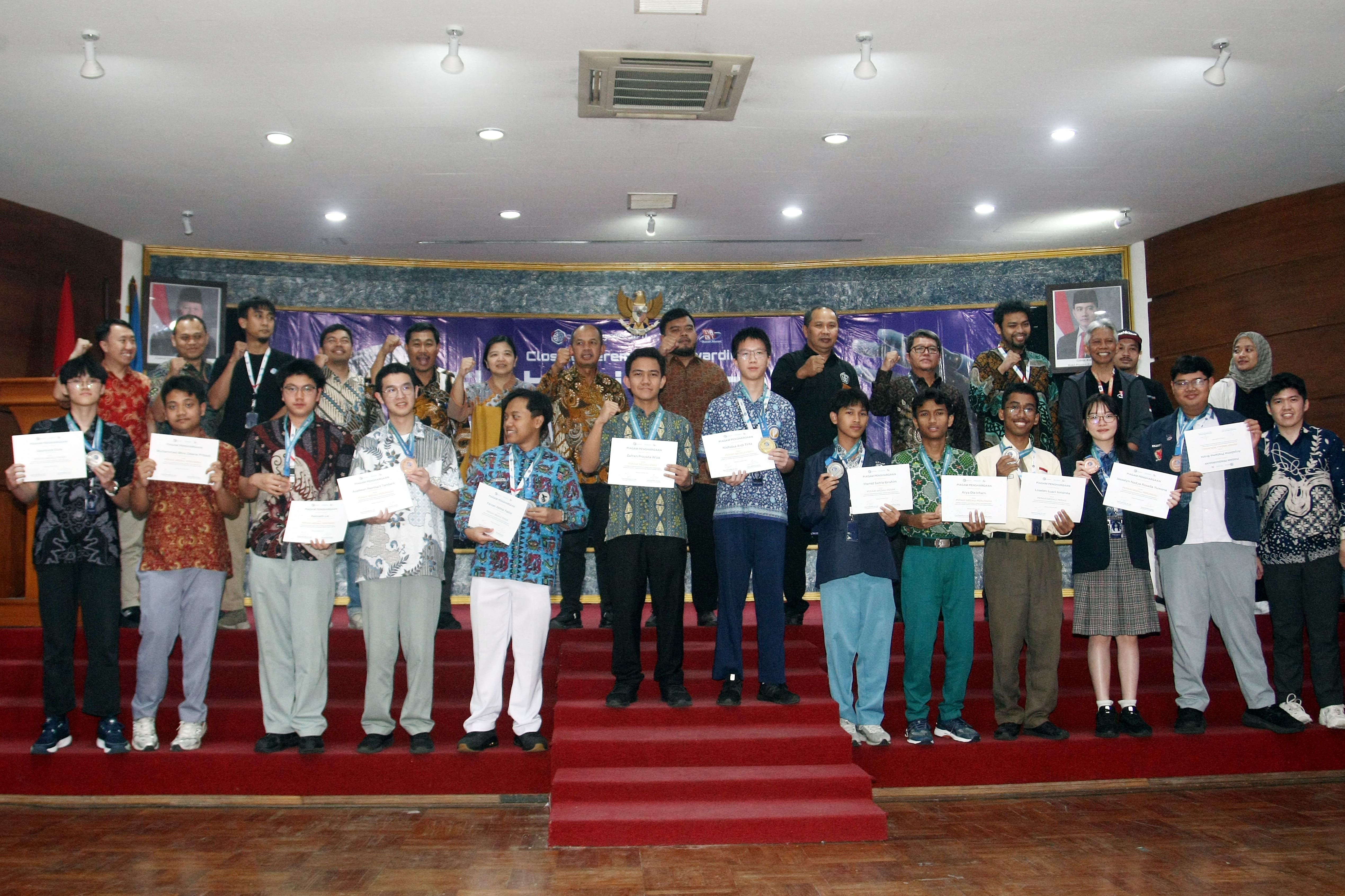 Foto bersama pemenang